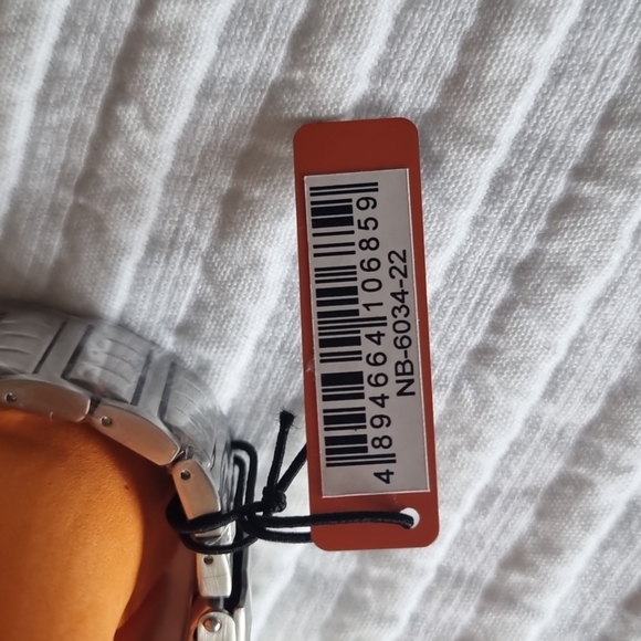 Watch - Picture 4 of 5